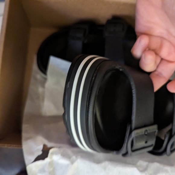 Sadals - Picture 2 of 4